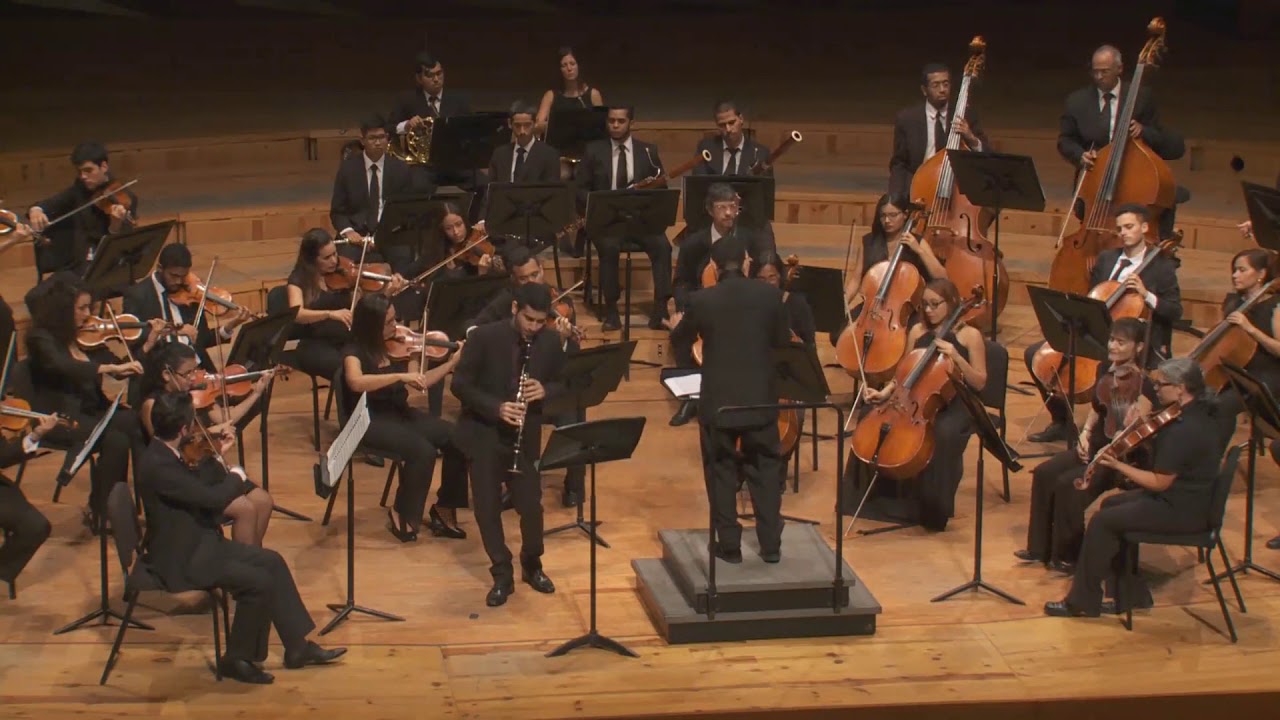 Mozart. Concierto para clarinete en La Mayor, K. 622. (Dir. Valmore