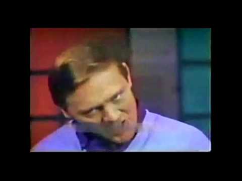 Monster Mash - Bobby "Boris" Pickett And The Crypt-Kickers (Video Version)