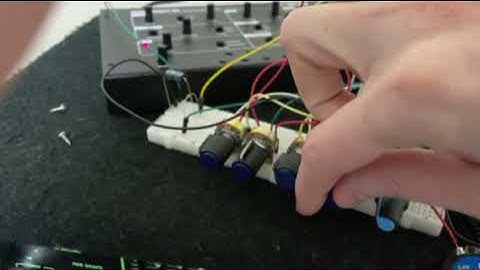 Arduino 4 step adjustable arpeggiator/sequencer synced up to Werkstatt-01
