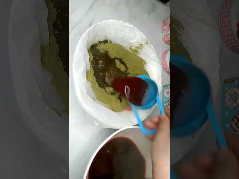 الحنه اللي هتخلي شعرك زي الباروكة وتطوله جدا علي طريقة القدماء المصرين 