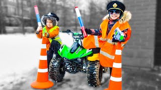 ДЕТИ ПОЛИЦЕЙСКИЕ и ВЕСЕЛАЯ ИСТОРИЯ про КВАДРИК | KIDS POLICE vs QUAD BIKE