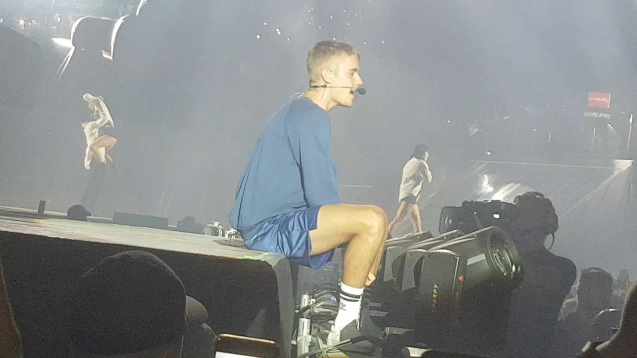 LIFE IS WORTH LIVING - JUSTIN BIEBER (LILLE, NORTH SUMMER FESTIVAL 2017)