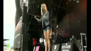 The Sounds - No One Sleeps When I&#39;m Awake (Live Rock Am Ring 2010)