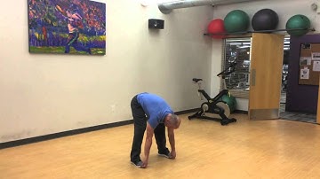 Dynamic Stretch - Sumo Squat