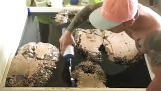 صنع قطعة من الرخام جميلة جدآ 💙