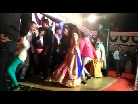 TOR BINDIYA CHAMKELA RE, new Nagpuri chain dance video 2018, sadri dance video, new Nagpuri song