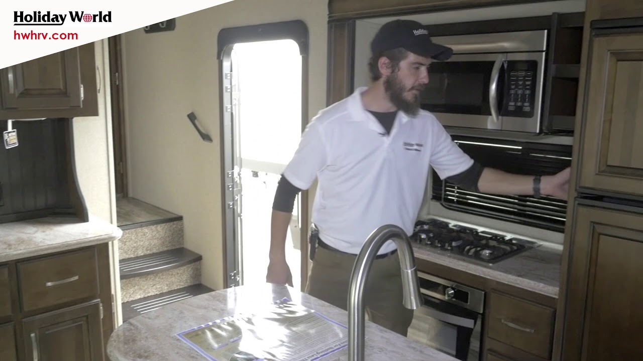 2018 Grand Design Reflection 327RST Fifth Wheel Holiday World RV