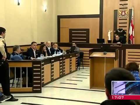 მოსამართლე ურთმელიძემ ნიკა გვარამია სხდომათა დარბაზიდან გააძევა - ვიდეოკადრები სხდომათა დარბაზიდან