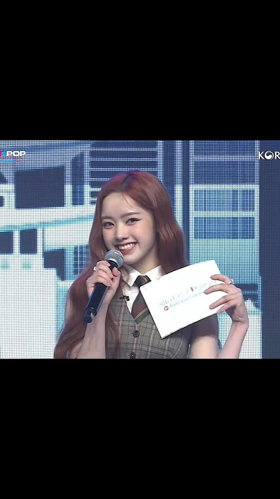 our Special MC ELISIA introduced at Simply Kpop 🩷#UNIS #유니스 @UNIS_Offcl #ELISIA #엘리시아