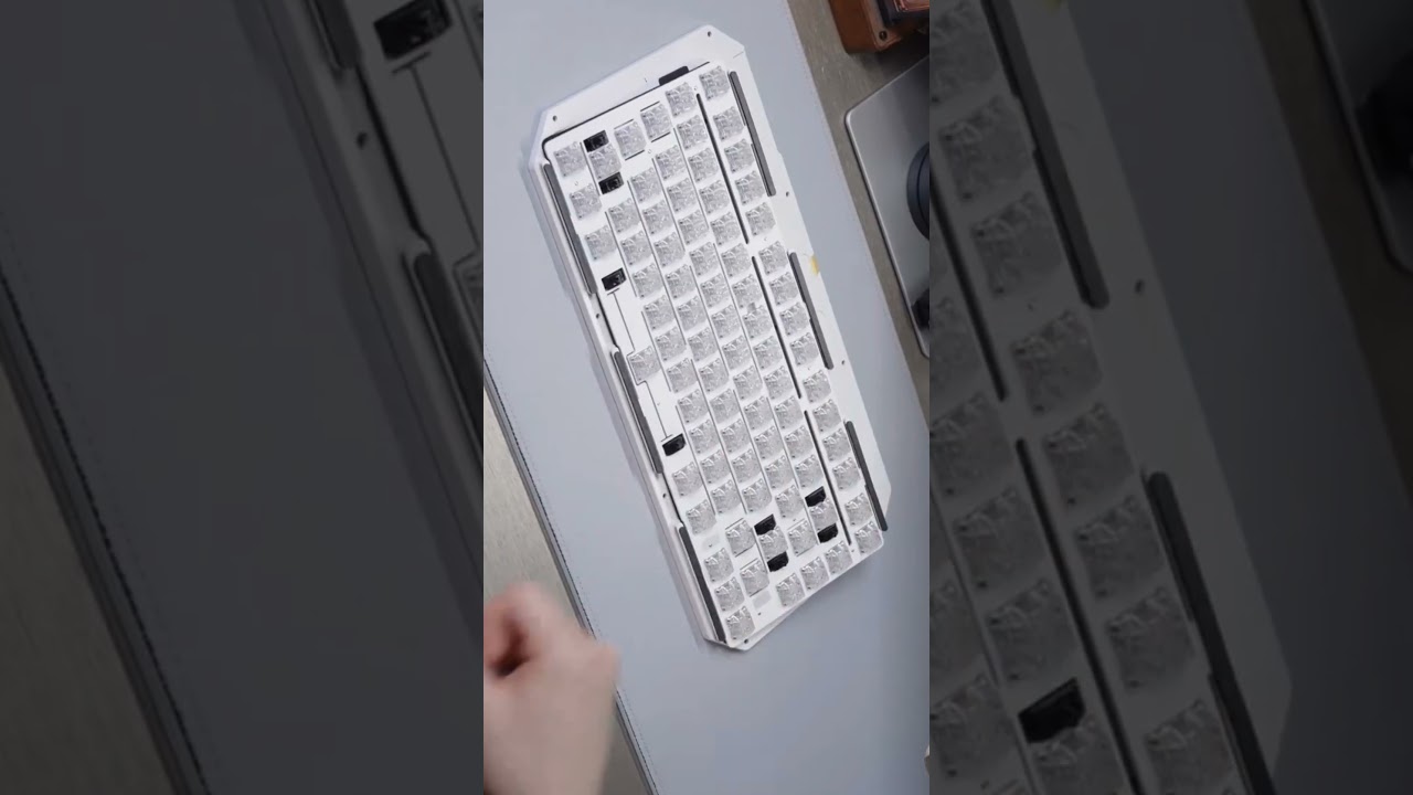 building keyboard 🎹 : CYBERBOARD R2