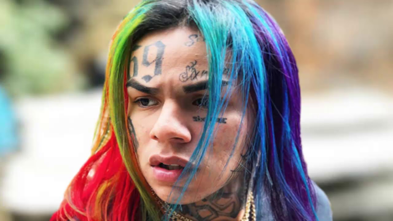 Tekashi 6ix9ine's Management Drops Gotti For the Absent Rapper