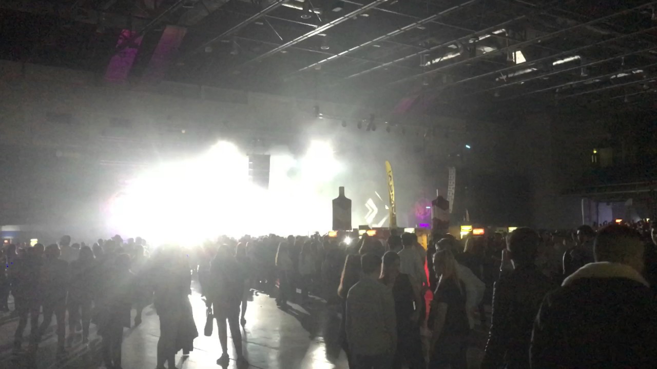 WORLD IS MINE w/ CARNAGE (USA) SYMA Csarnok 2017.03.14 (Part 3)