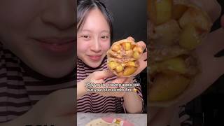 POV you’re craving McDonald Apple Pie but your skin comes first 🍎🥧Healthy rice paper alternative