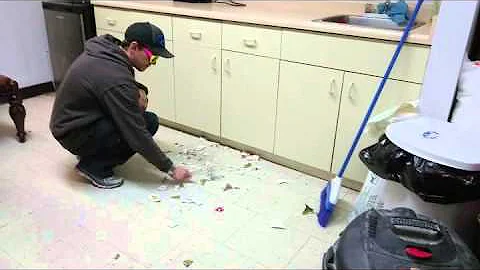 how to clean up broken glass fast easy| magic clean| trevnate| funny video