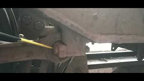 How to check crackness of Spheri Block in 3-Phase Locomotives.