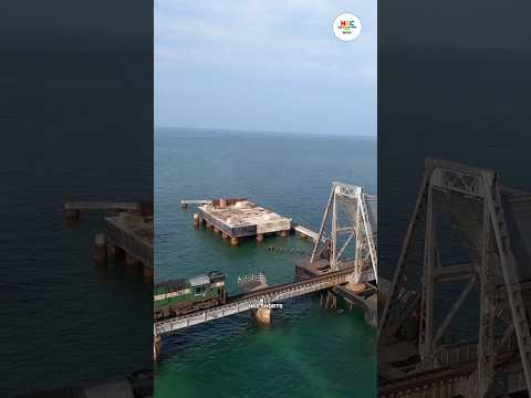 इतिहास का रूह कंपा देने वाला हादसा |Pamban bridge Train Accident #shorts #viral #train #trending