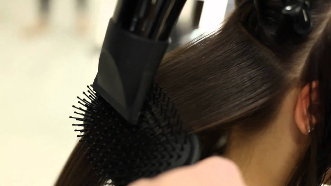 electric paddle brush