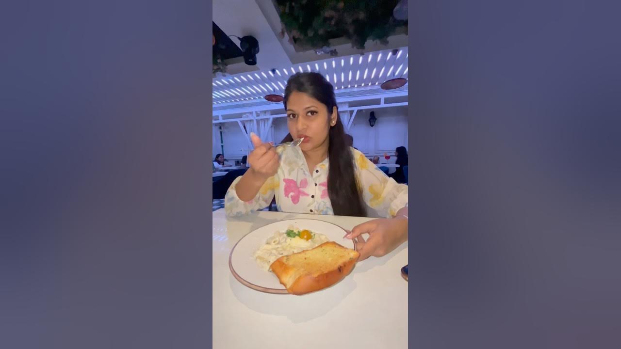 Best Cafe In Cp delhifood delhicafe foodvlogger foodvlogs minivlogger best-cafe-in-cp-delhifood-delhicafe-foodvlogger-foodvlogs-minivlogger