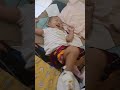 ade sakit diinfus di kaki, tapi masih aktif