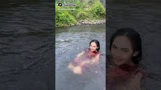 Download Lagu Selvi Ayunda lagi mandi di sungai ❤️❤️❤️❤️ tik tok terbaru MP3