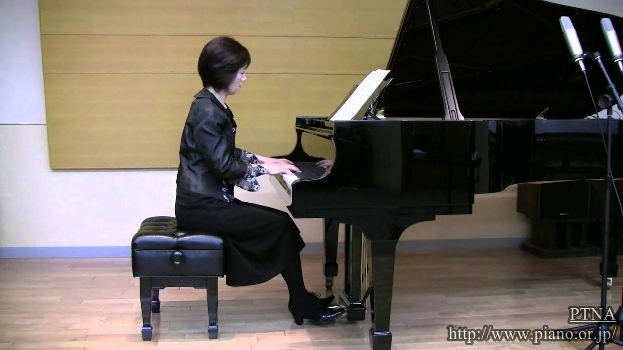シューマン／子供の情景 12.眠っている子供,Op.15／演奏：金子恵 - YouTube