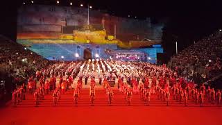 Edinburgh tattoo 2017 - Flight of the silver bird