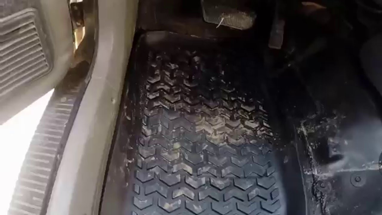 Cherokee Xj Rugged Ridge Floor Liner Review Youtube