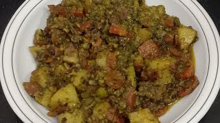 Aloo mater gajar recipe by Areej//مکس سبزی آلو مٹر گاجر بنانے کا طریقہ delicious Sabji recipe