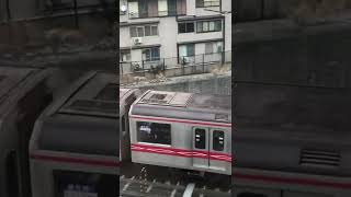 【首都東京 皇居外堀の内側を走行する列車】聖橋〜湯島聖堂〜丸の内線〜神田川