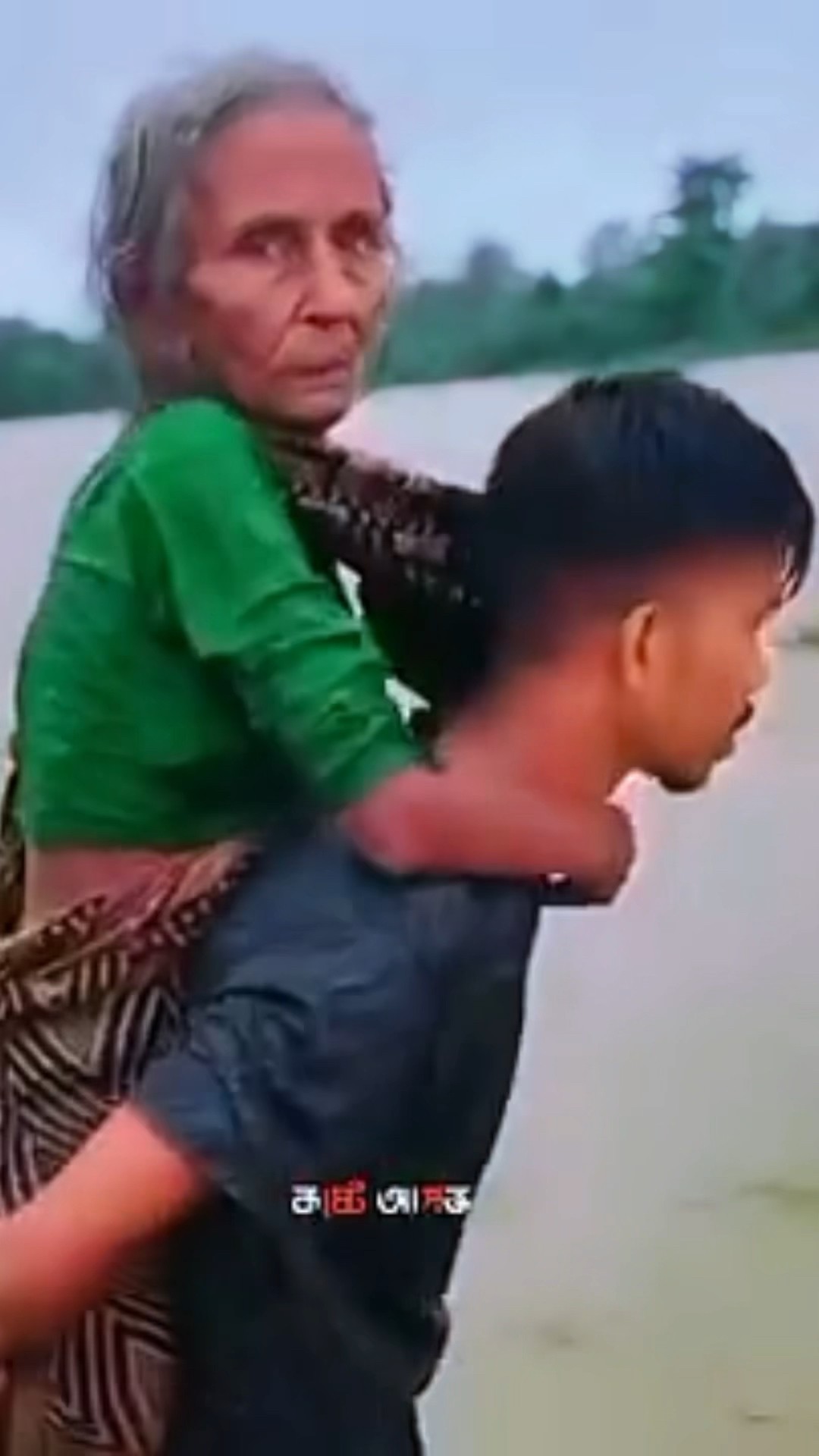 বন্যার্ত মানুষগুলোর পাশে আপনার সাহায্যের হাত বাড়িয়ে দিন | #Bangladeshfloods #rakibhossain #shorts