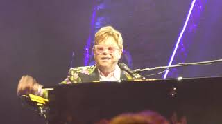 Elton John - Saturday Night&#39;s Alright For Fighting (Winnipeg Night 2)