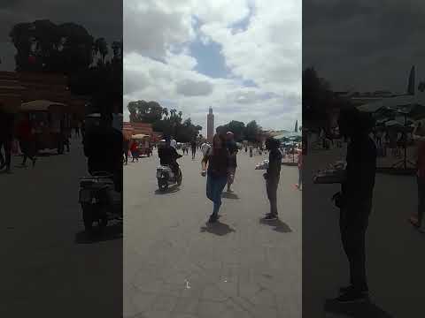 اجواء اليوم من جامع الفناء مع الجو الدي يعجبني الغيوم