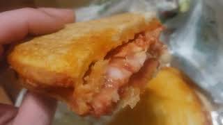 Foxs Pizza Den Pepperoni Wedgie Review