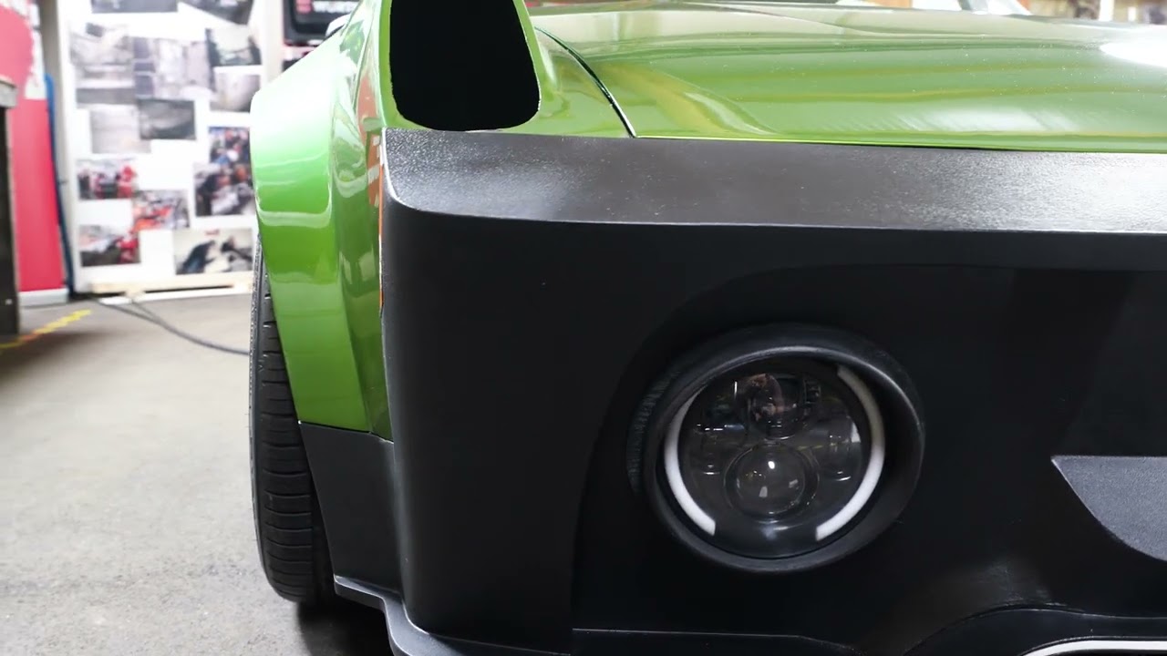 Bauteile aus Holz am neuen Porsche 914electric von Christian Clerici (Teaser)