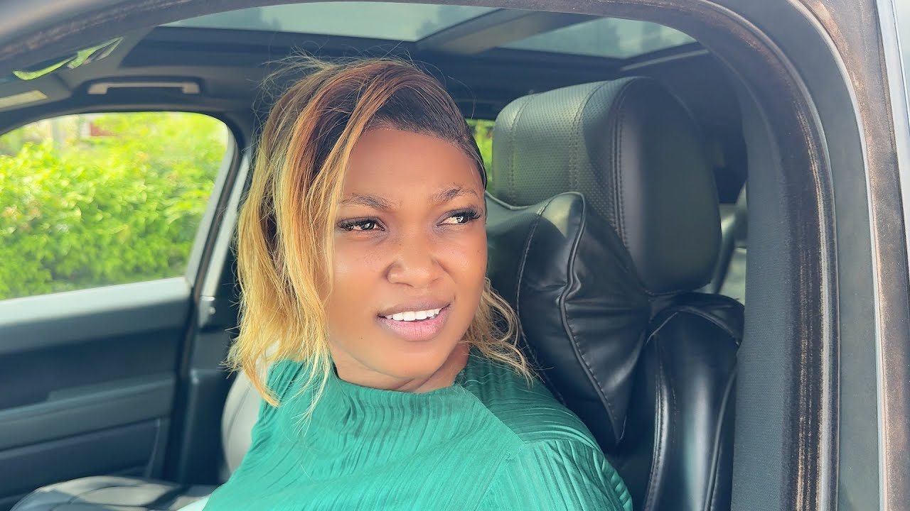 ELLE A BESOIN D’UN HOMME DANS SA VIE