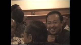 OKTOBER CERIA - PERUIMNAS (10 OKTOBER 2002)