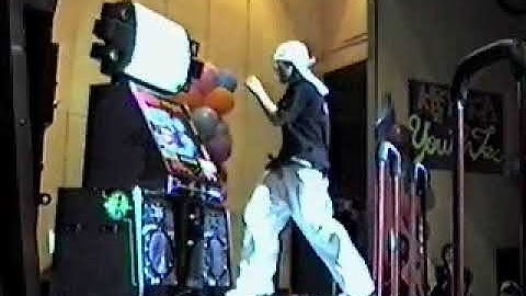 [DDR 3rd Mix Korea V2] B2U (4) - Freestyle (DDRStreet)