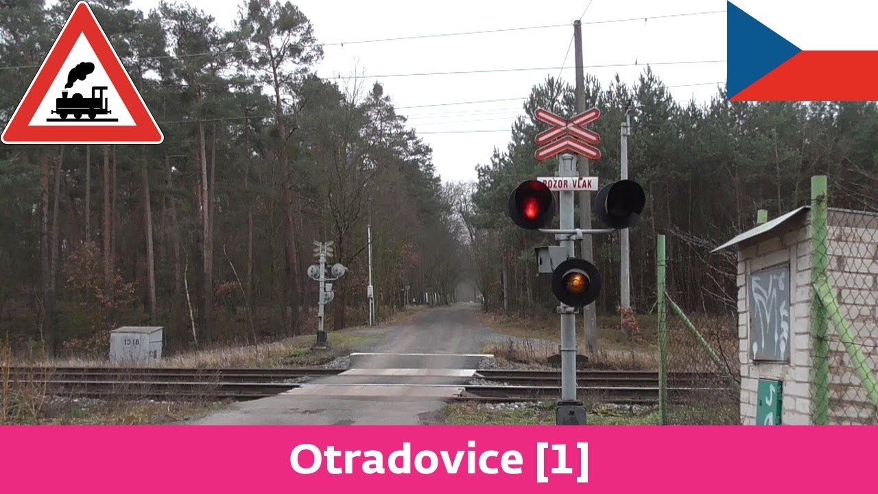 Železniční přejezd Otradovice [1] - 12.1.2018