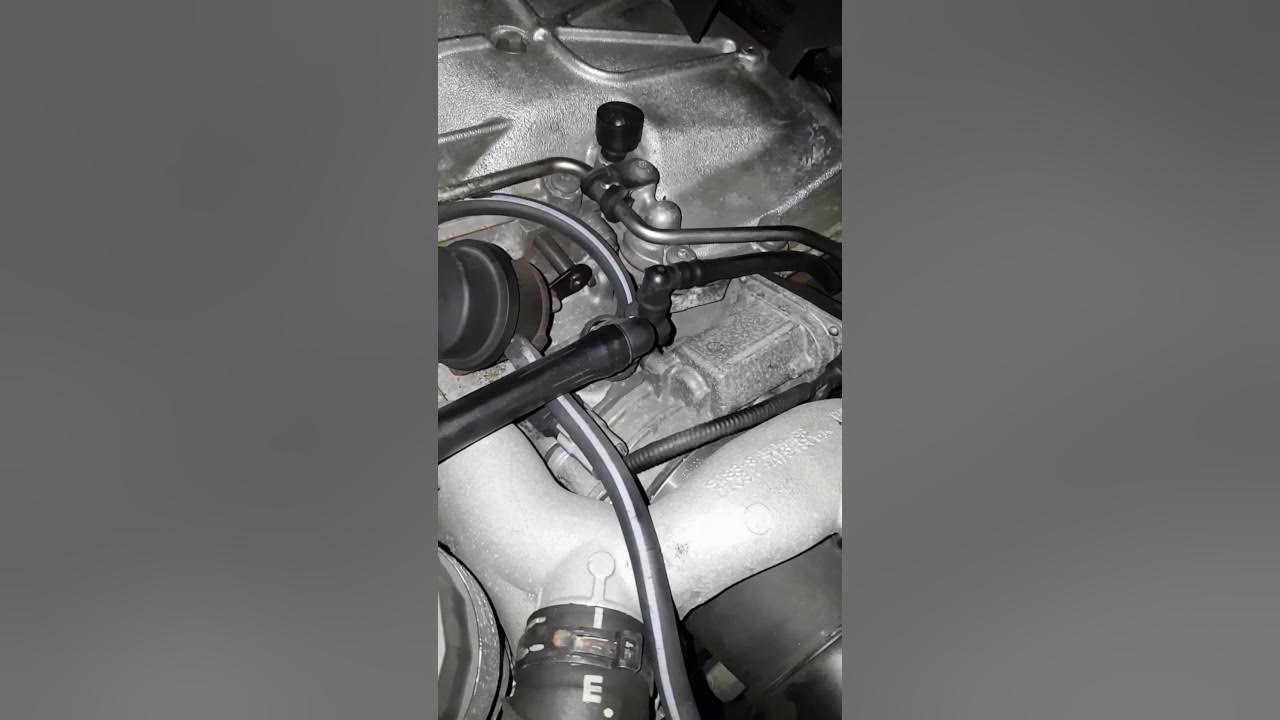 Jaguar XFR Engine knocking noise - YouTube