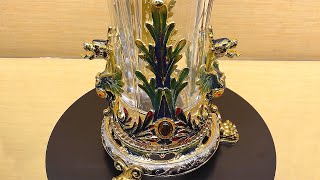 Crystal Dragon Vase part of our Luxury Collection Item 12897