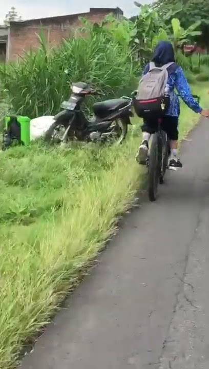 😍ADEK CINTA TAK SELAMANYA INDAH DEK