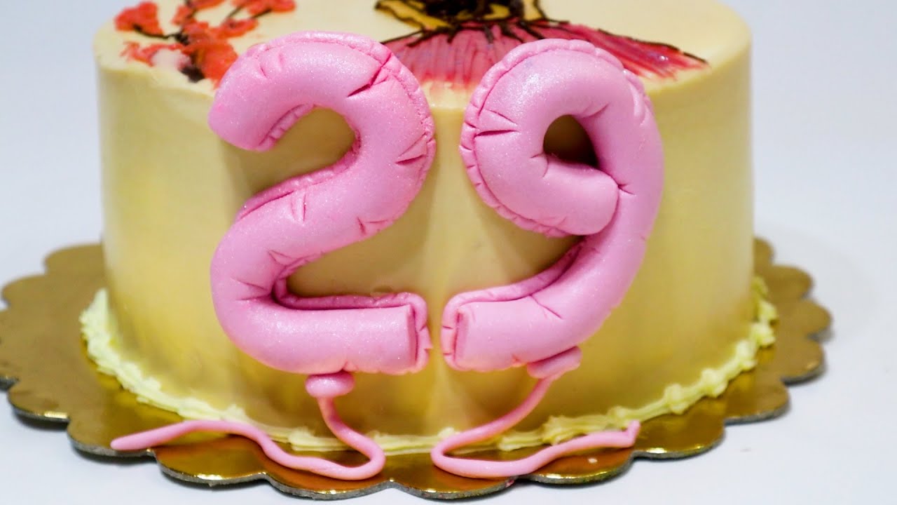 تشكيل عجينة السكر وكأنها بلالين 🎈 وزاى تتثبتيها على الكريمة 👌