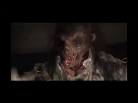 Murderous Scarecrow - Halloween Prop