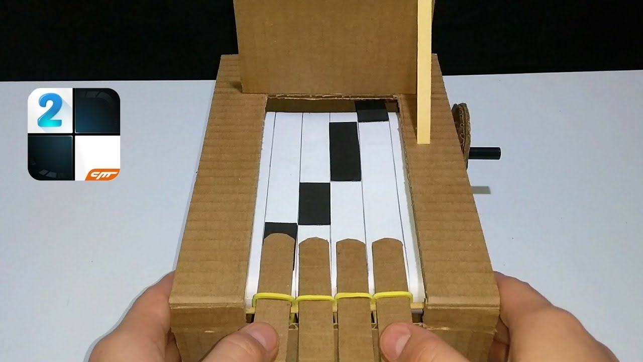 Stresinizi Alacak 3 Eglenceli Oyuncak Yapimi Pirlantali Fikirler Youtube Jogos De Piano Como Fazer Um Jogo Casa De Papelao Para Criancas