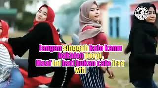 Story wa aku butuh perhatian (keren)2k18