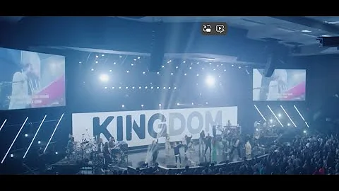 Never Bow (extended) Red Worship