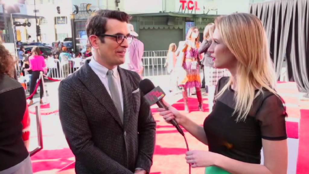 celebrity family feud Ty Burrell From Modern Family Chats To Maude