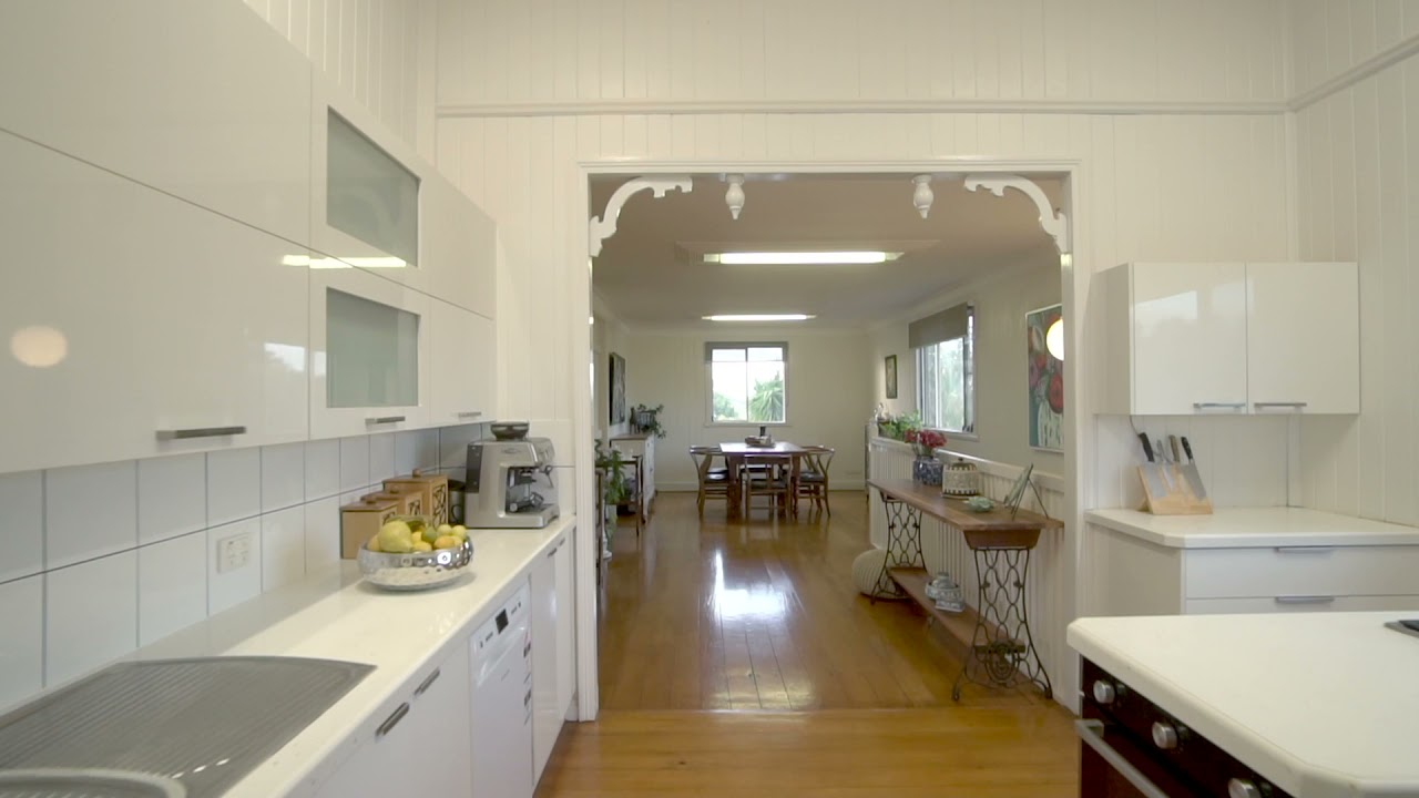 135 St Johns Road Woongarra QLD 4670 The Queenslander You have Been Searching for located on 5000m2