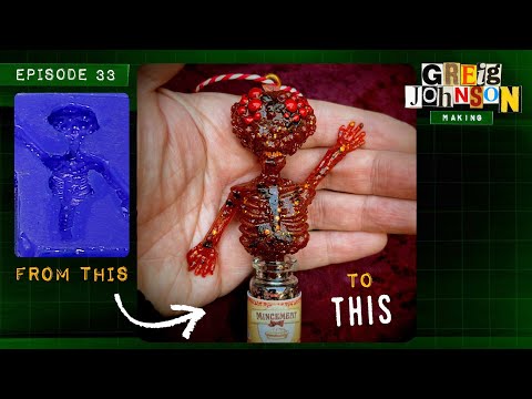Making & casting festive ornaments with epoxy resin