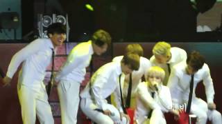 [Fancam]150829 BTS THE RED BULLET IN HK- Blanket Kick (Jimin)